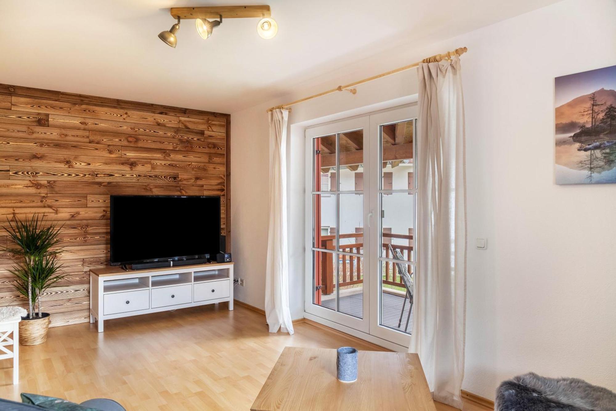 Ferienwohnung Fuchsbau Oberau (Garmisch-Partenkirchen) Exterior foto