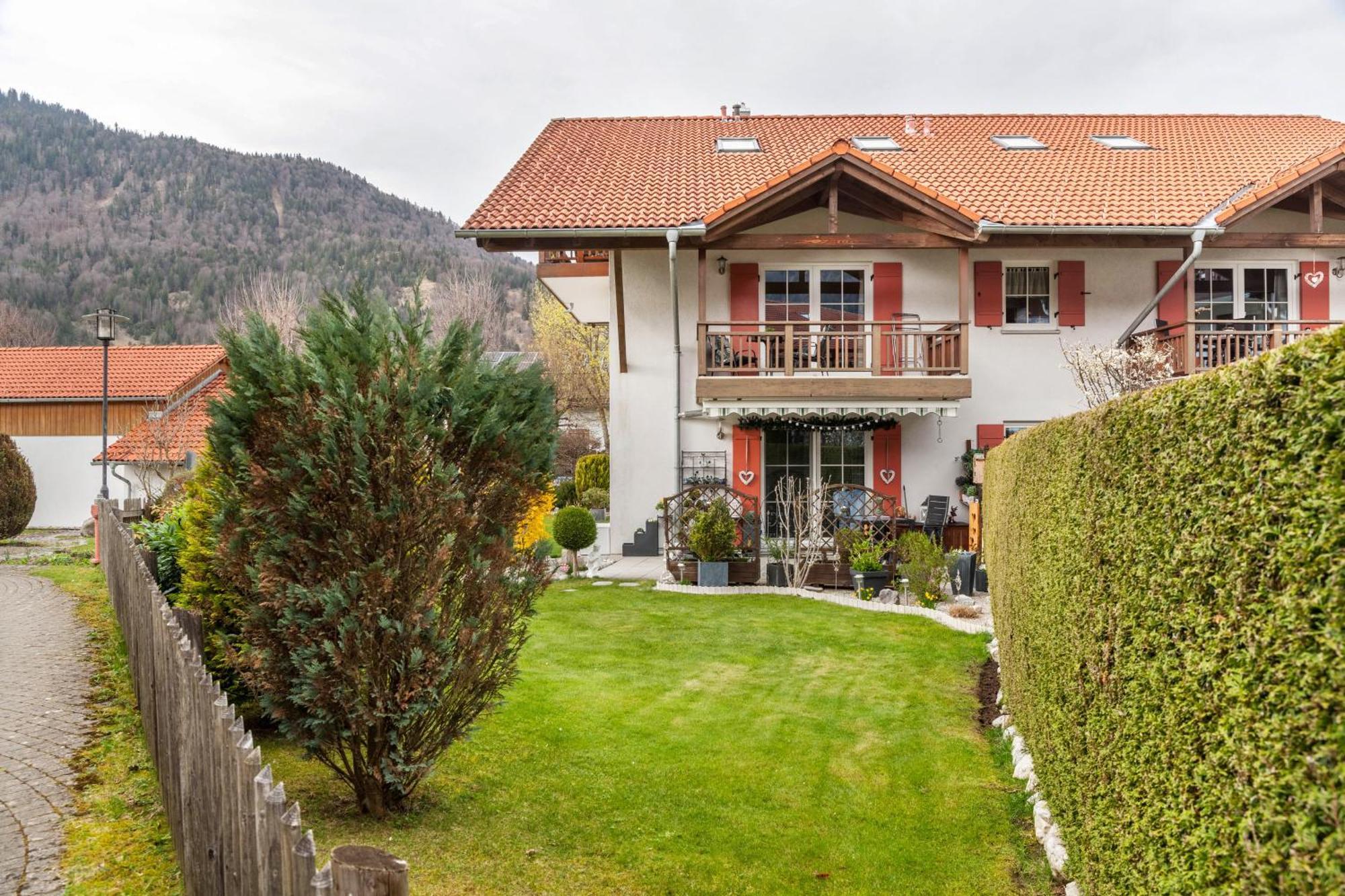Ferienwohnung Fuchsbau Oberau (Garmisch-Partenkirchen) Exterior foto